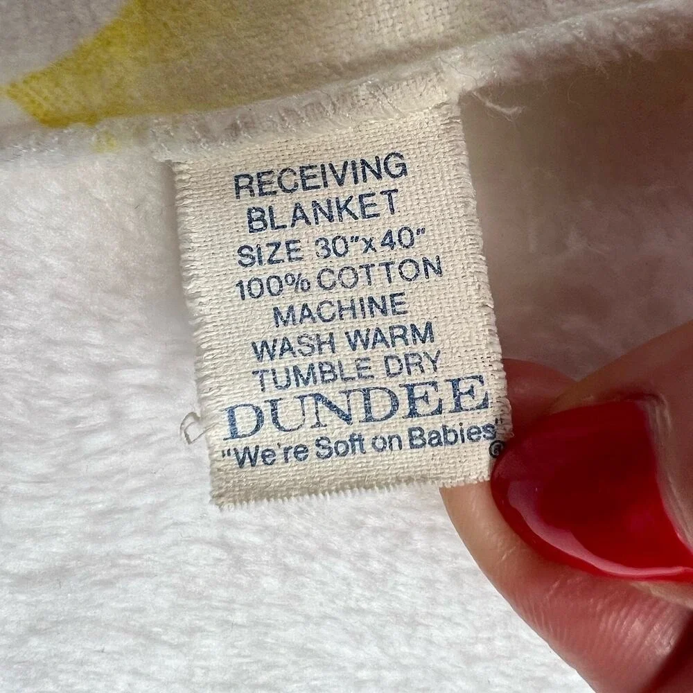 Vintage Dundee Flannel Receiving Blanket Sleeping‎ Baby Bunnies Design Cotton